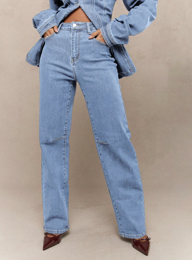 The Rider High-Waisted Jeans