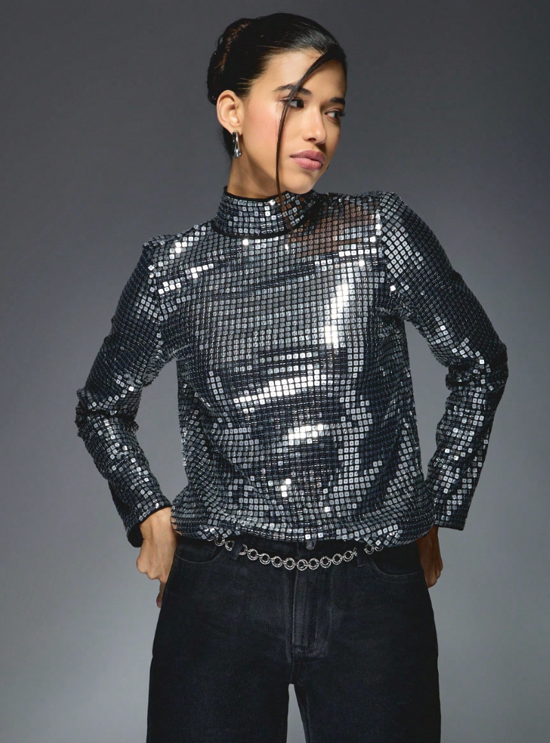 Dark Matter Top