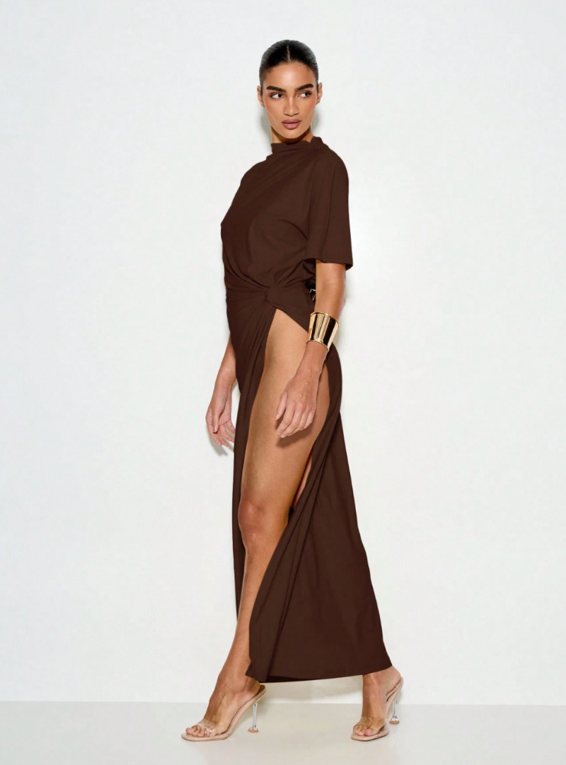 The Capsule Slit Maxi 
