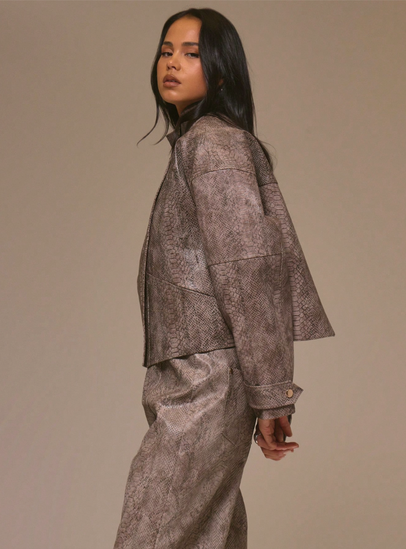 The Warning Power Set