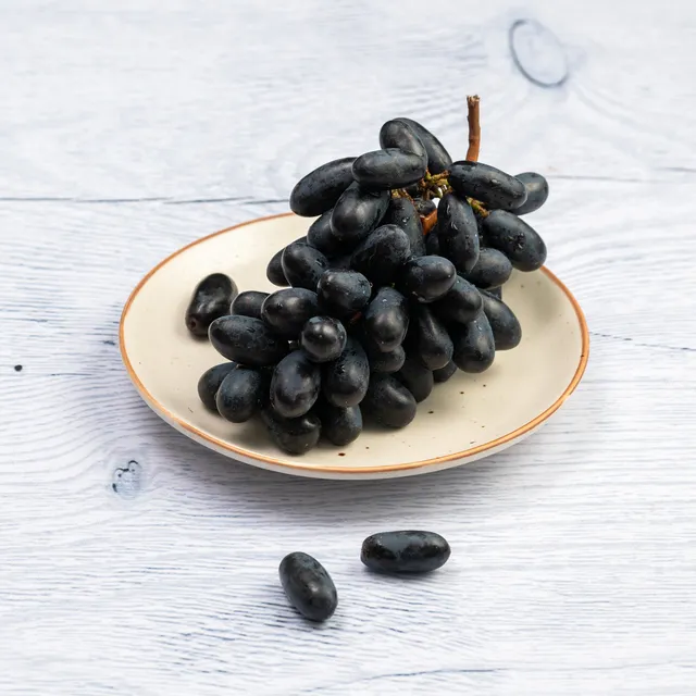 Black Grapes (500g)