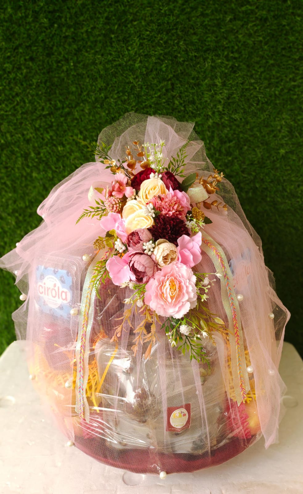 Decorative Water Gift Basket