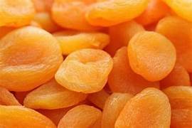 Apricot semi dried seedless