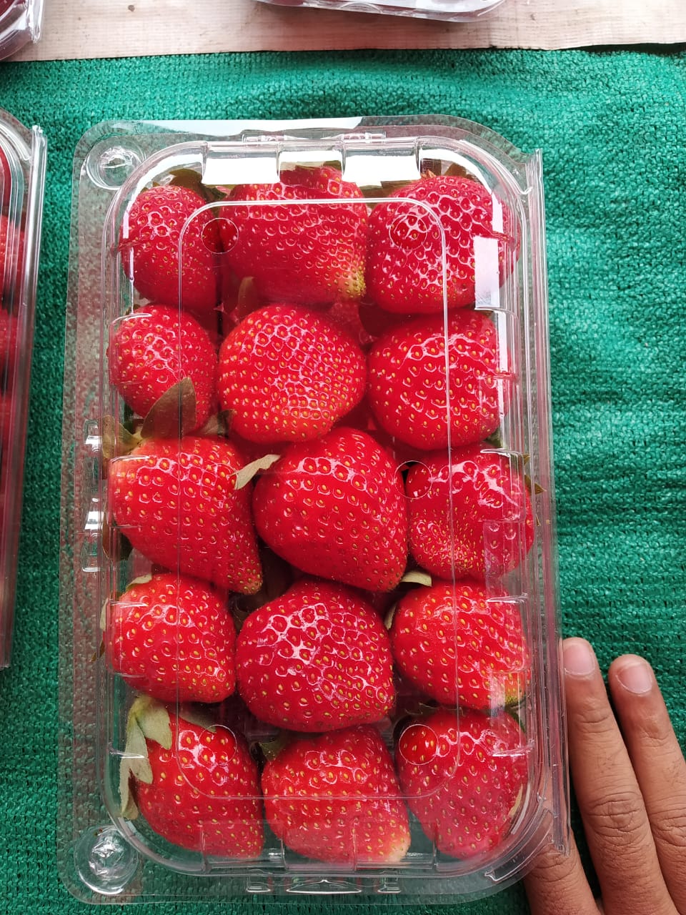 Mahabaleshwar Strawberries(250gm)
