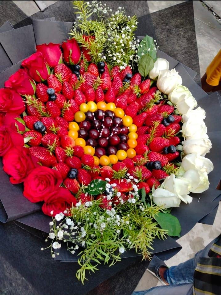 Berries bouquet