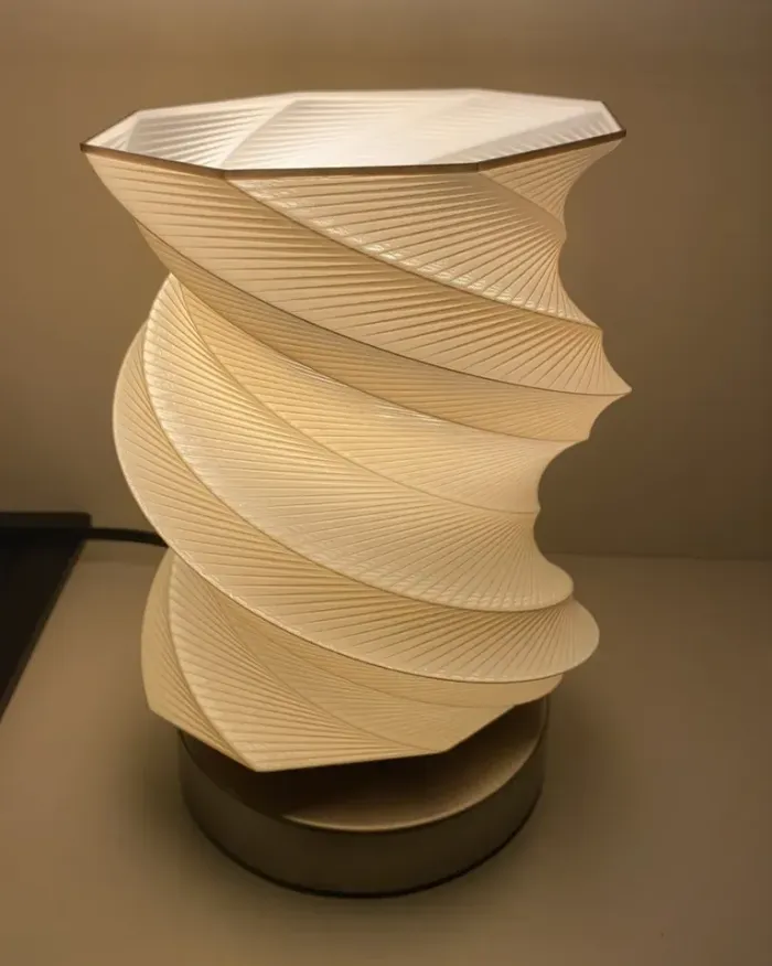 Lampe moderne spirale