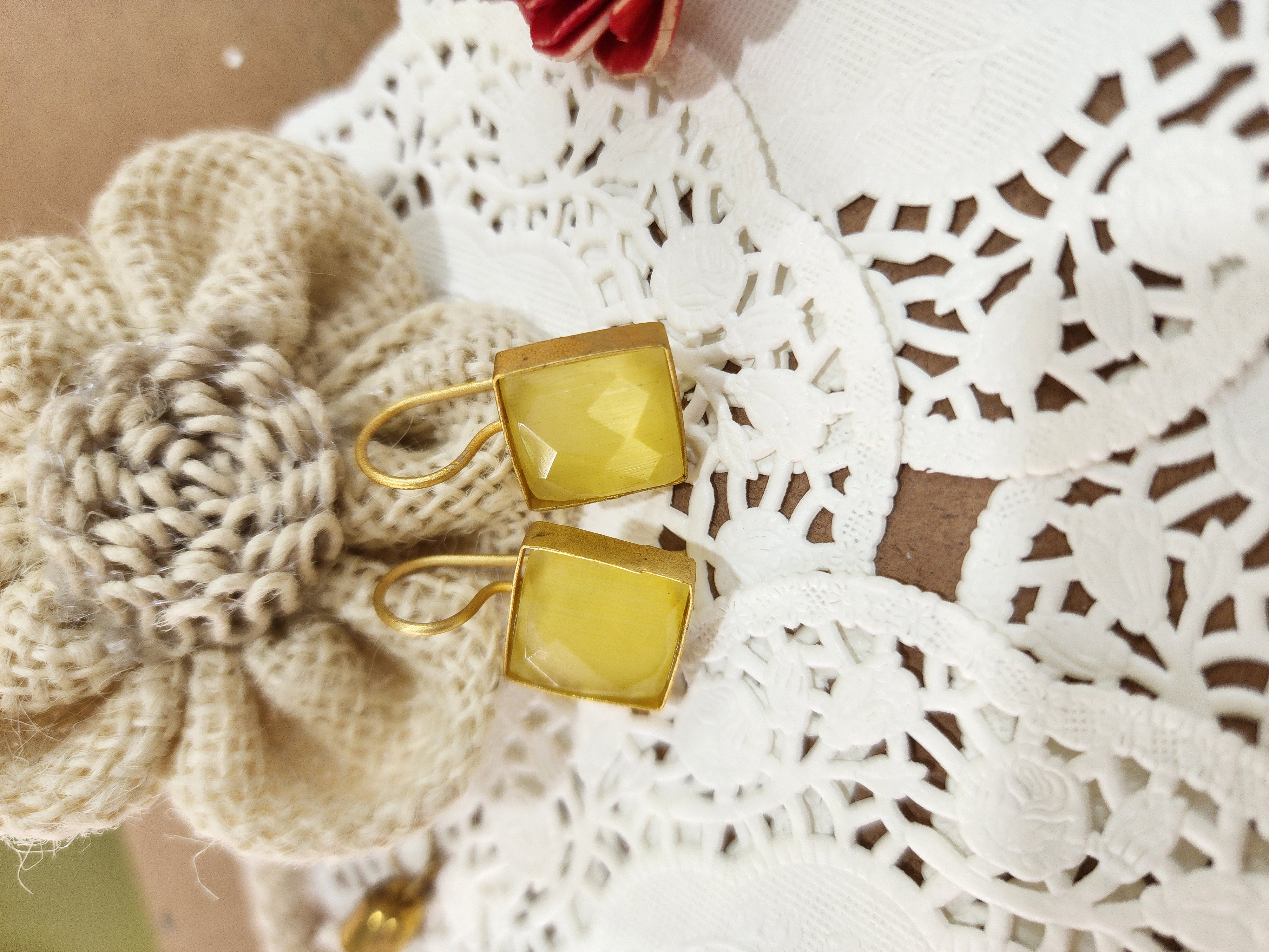Matte Earring - Limestone