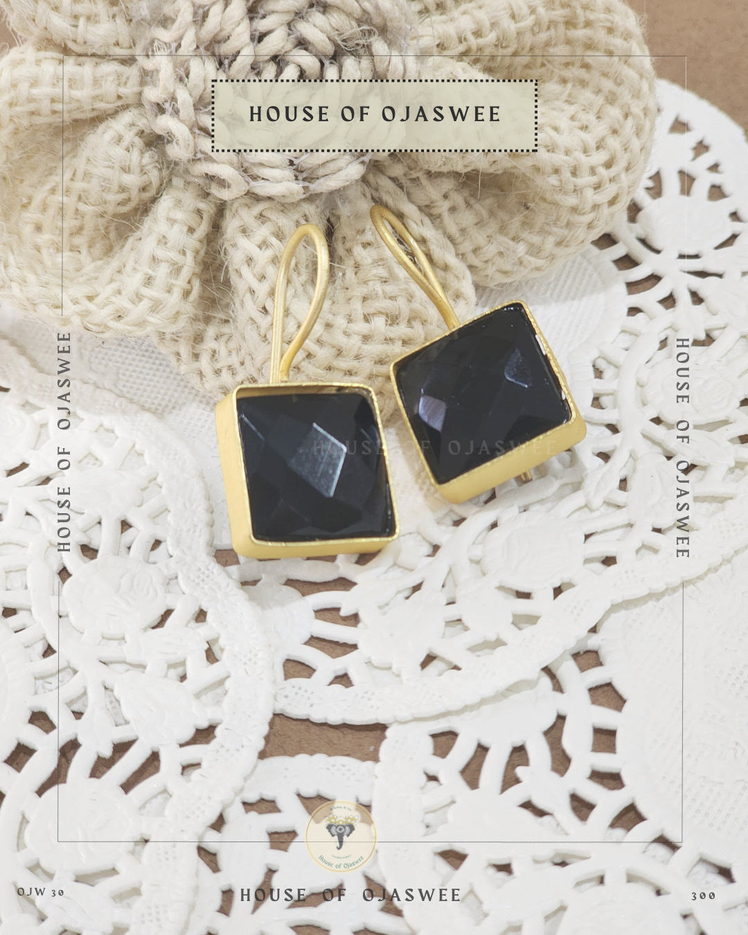 Matte Earrings - Black