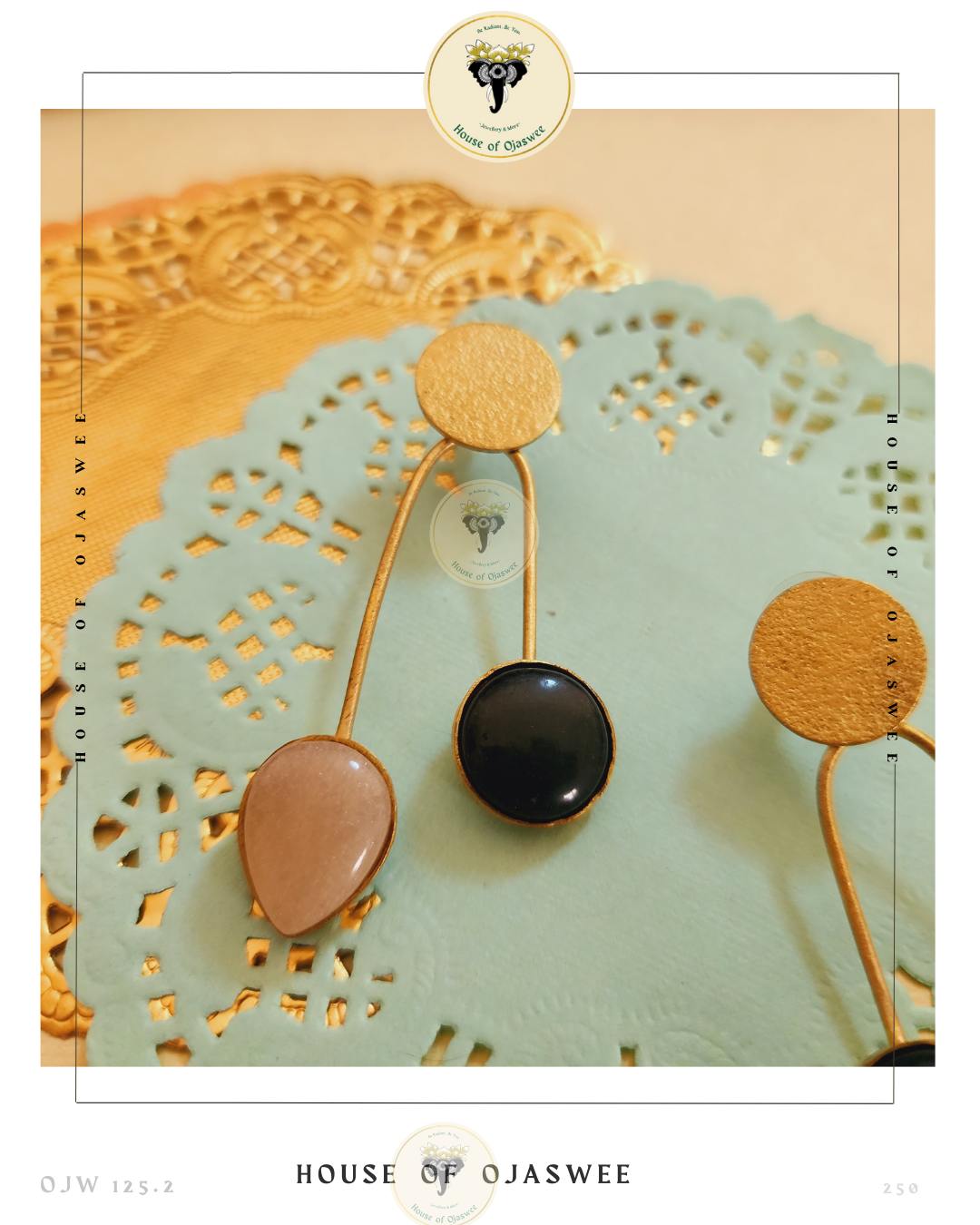 Matte Earrings Green & White Drops