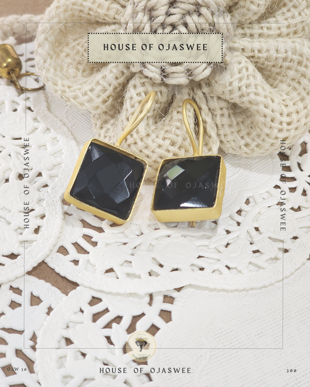 Matte Earrings - Black