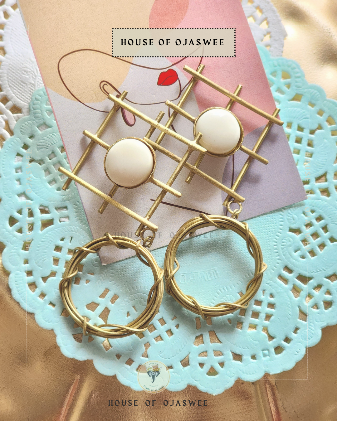 Matte Earrings - Diamond shape (White)