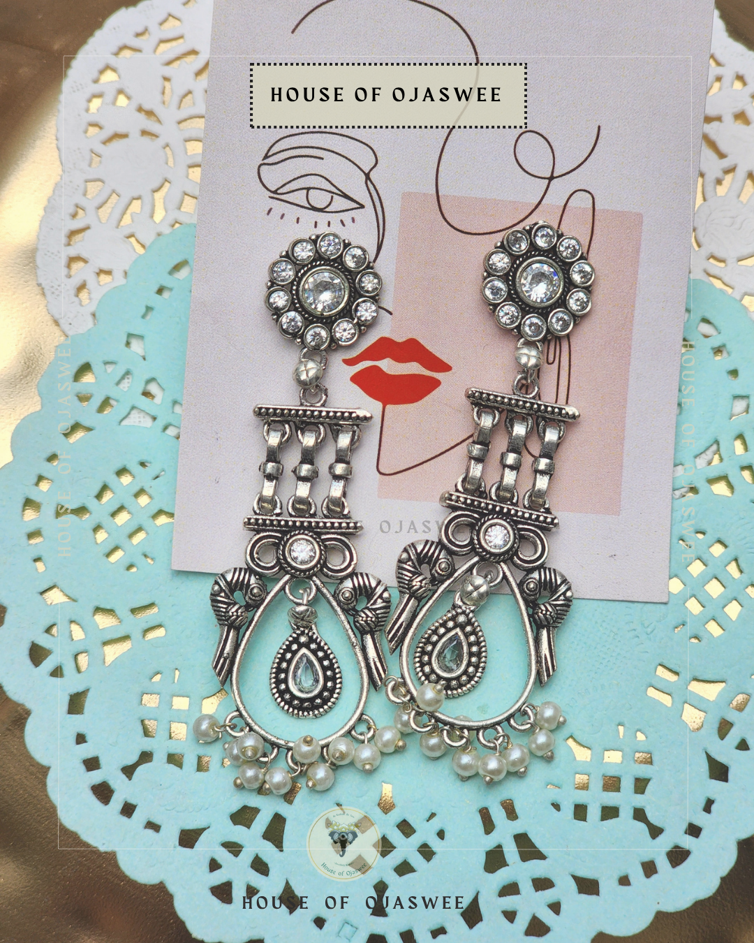 Oxidized Earrings - White with moti