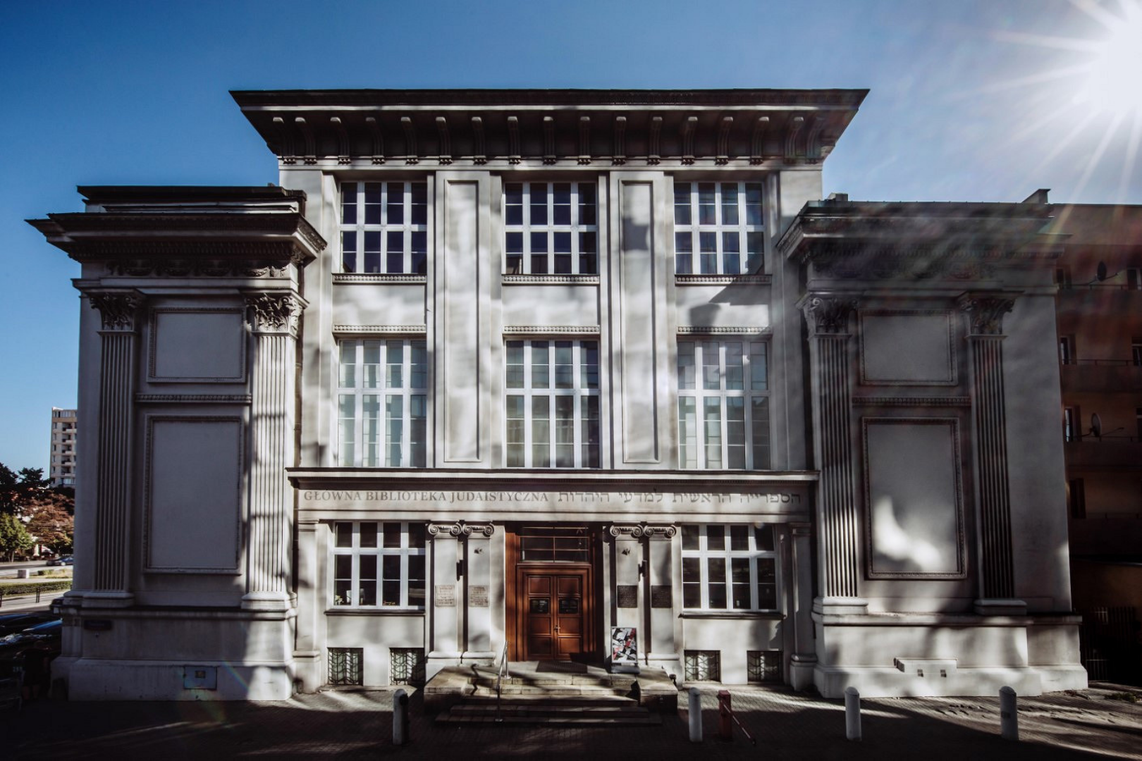 Warsaw: Muranów - Ghetto District Private Guided Walking Tour