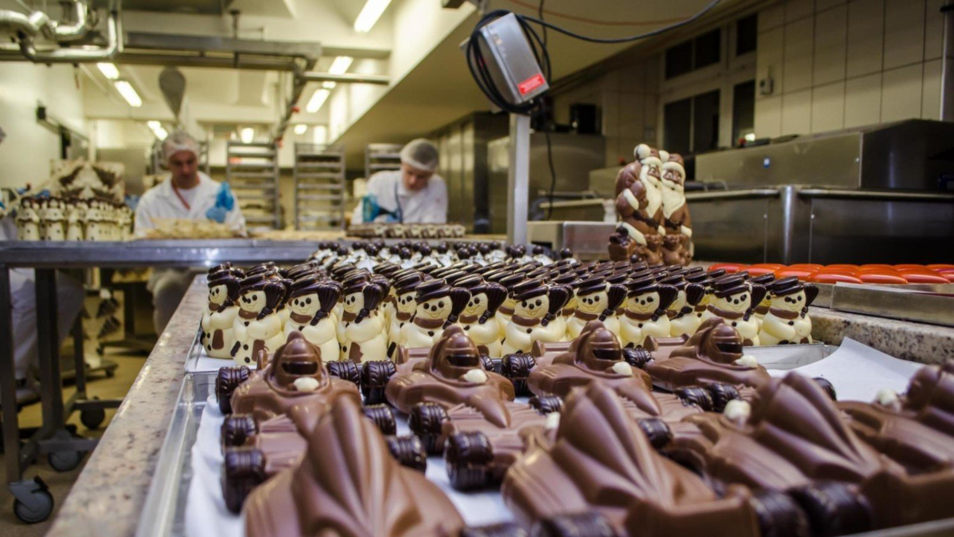Warsaw: Wedel Chocolate Factory Museum Guided Tour & Tasting