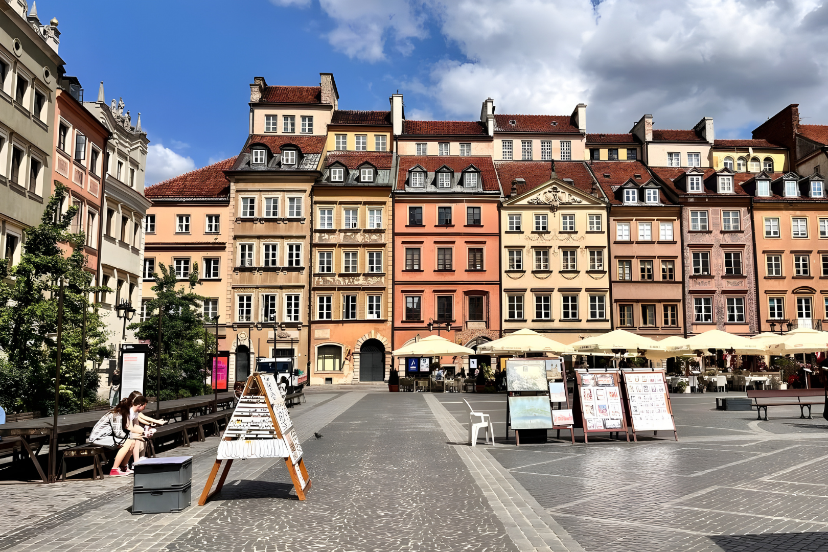 Warsaw: Old Town Private Guided Walking Tour