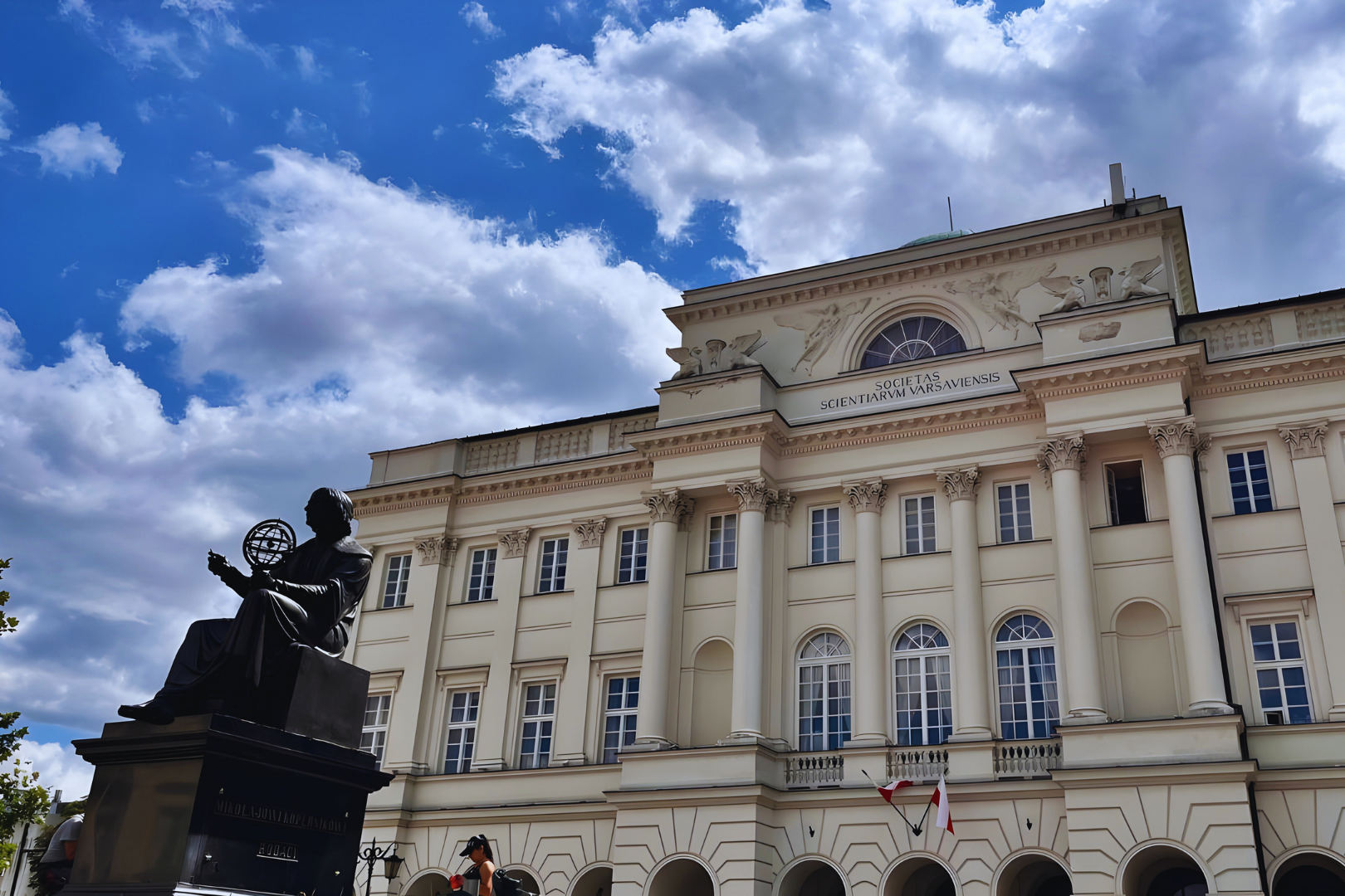 Warsaw: Old Town and Krakowskie Przedmieście Private Guided Walking Tour