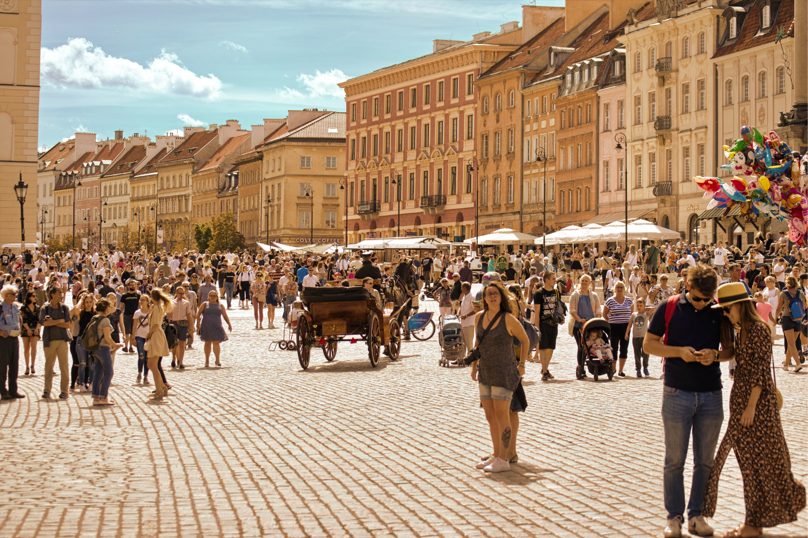 Warsaw: 1944 Warsaw Uprising Private Guided Walking Tour