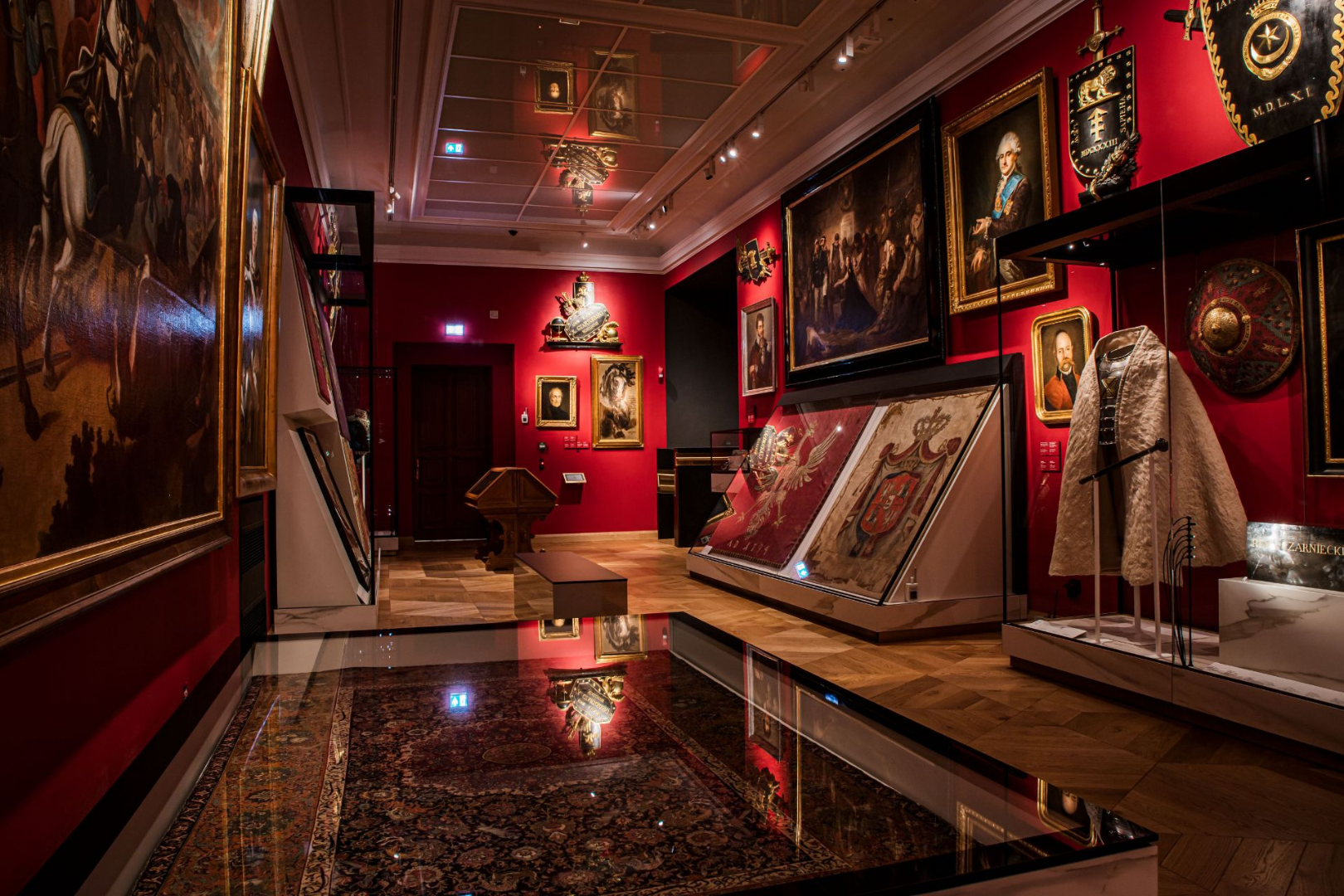 Kraków: Czartoryski Museum & Old Town Private Guided Tour