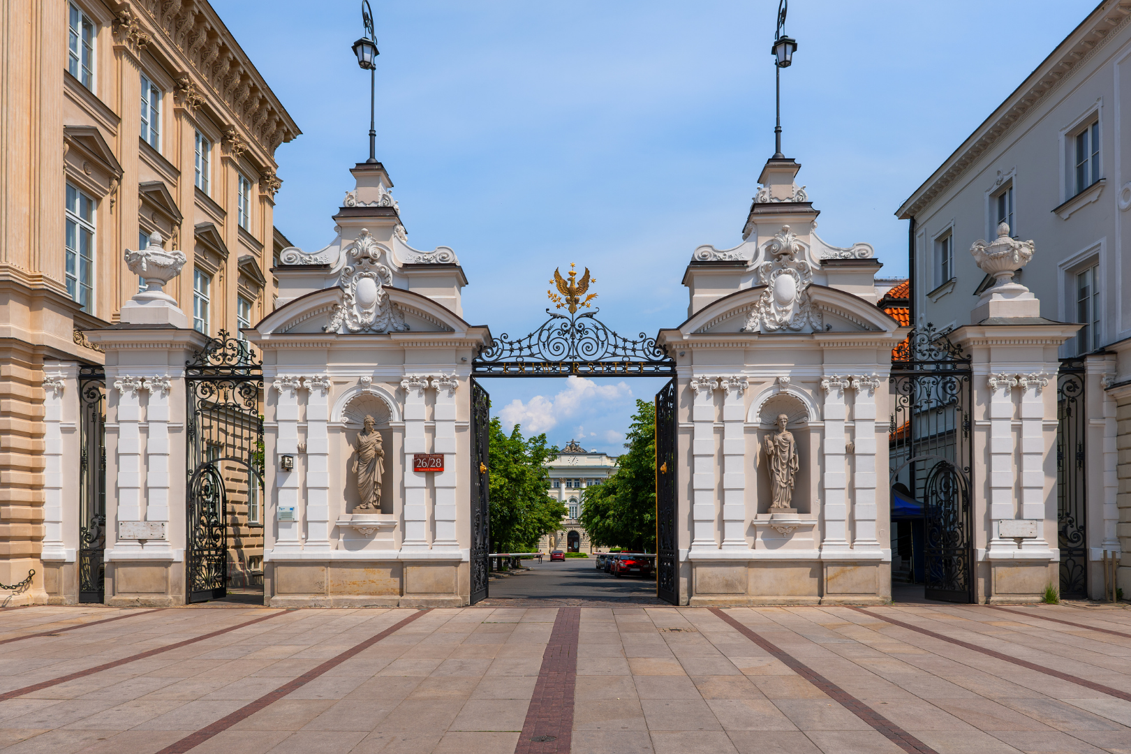 Warsaw: The Royal Route Private Guided Walking Tour