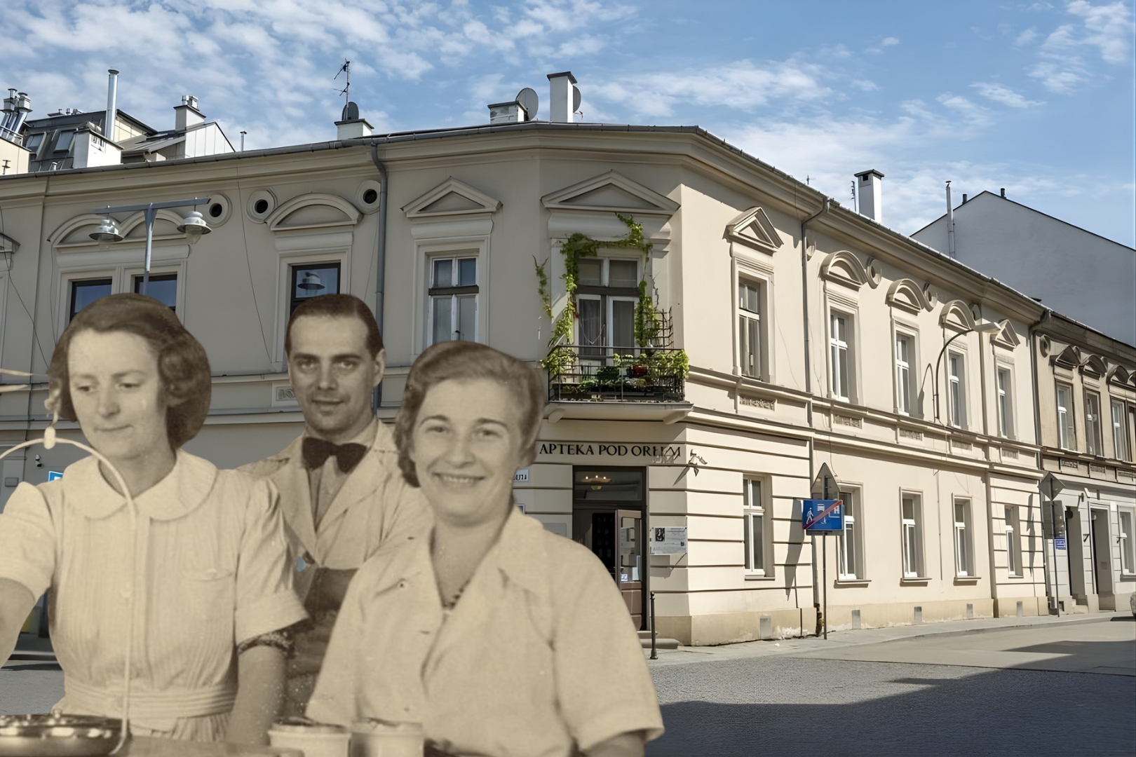 Kraków: WWII Private Guided Tour & Eagle Pharmacy Entry