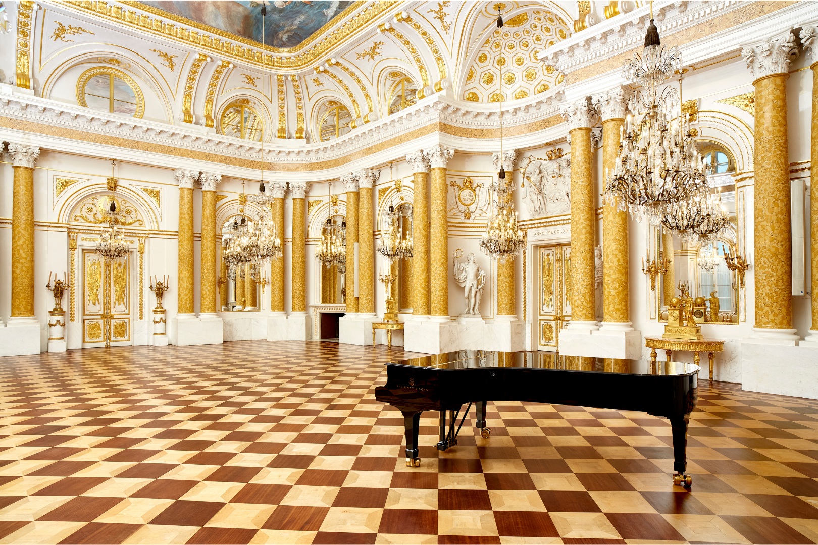 Warsaw: Royal Apartments at the Royal Castle Private Tour