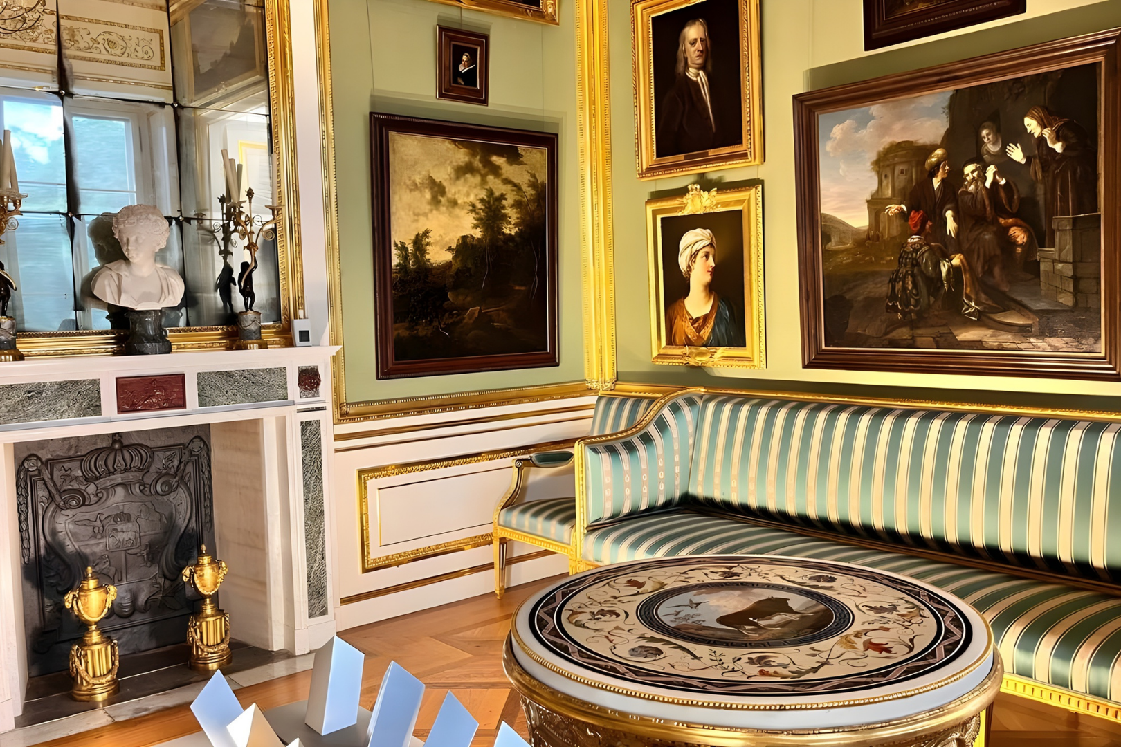 Warsaw: Royal Łazienki Park Private Guided Tour & Tickets