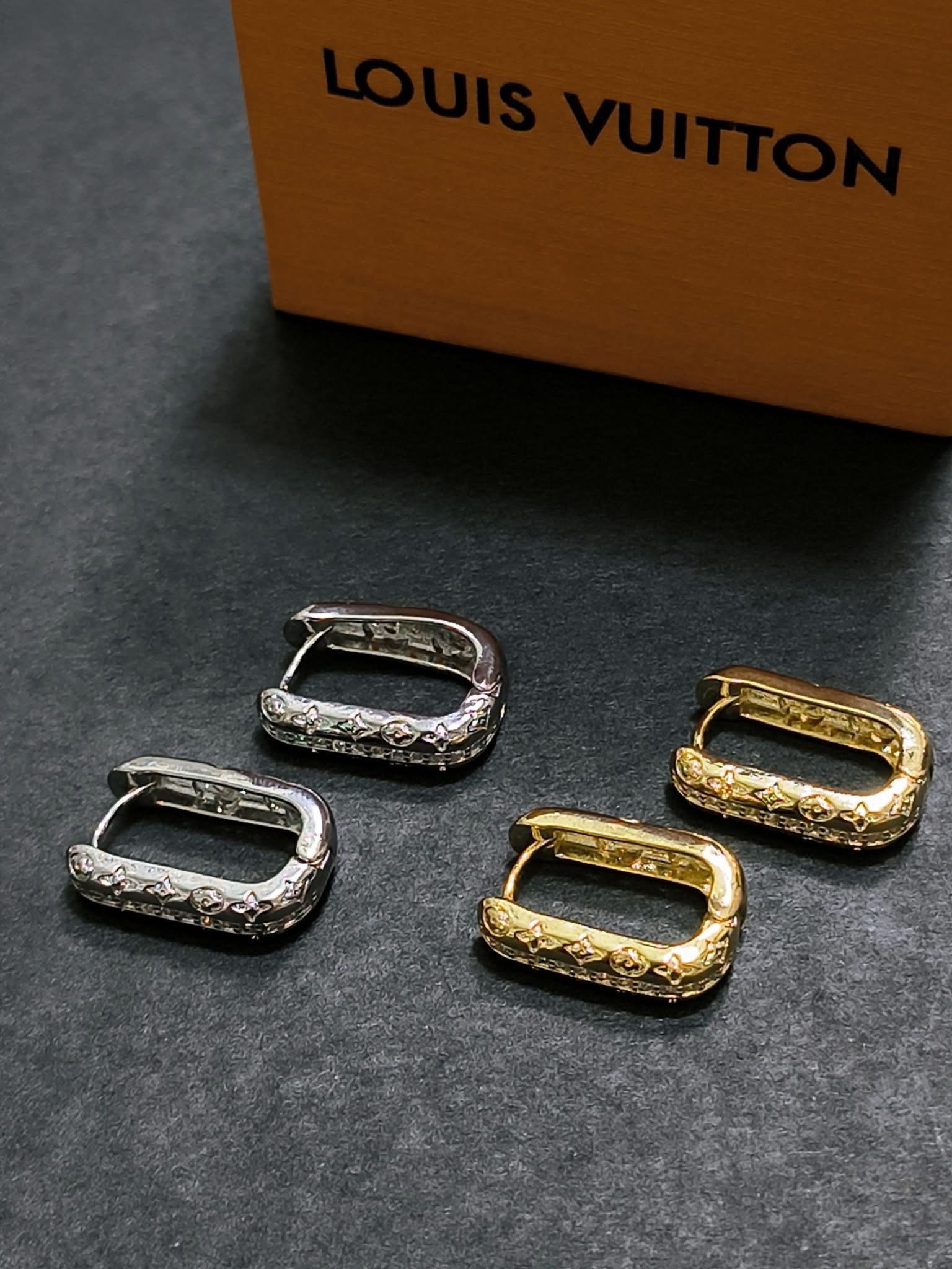 Elvira Clip Earrings