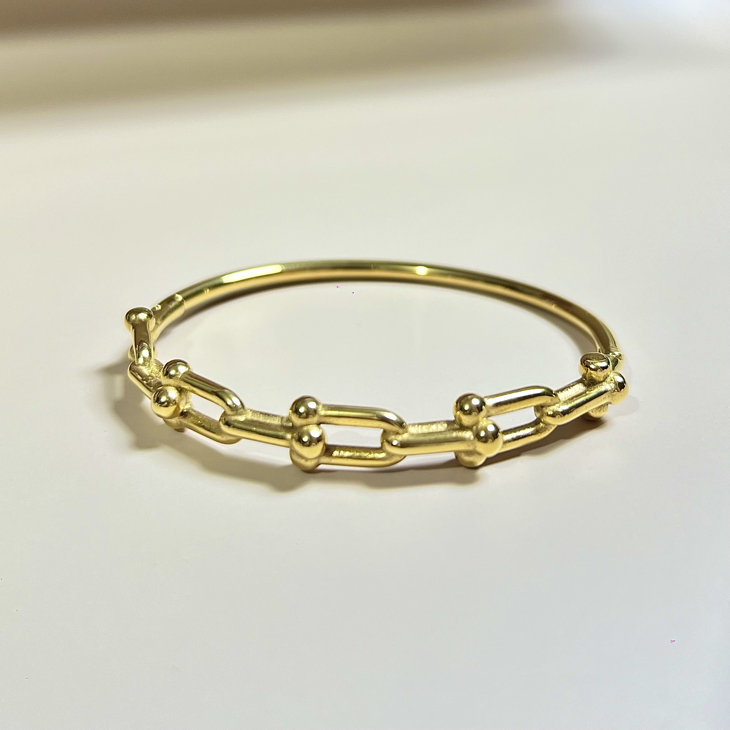 Classic Hardware Bangle (18CM)