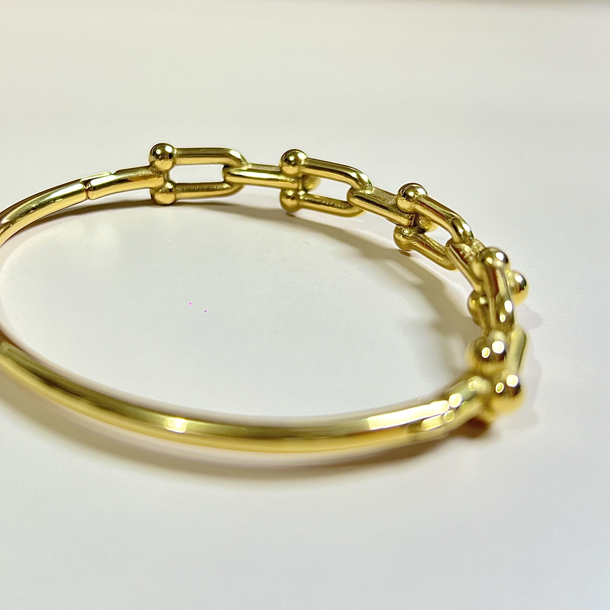 Classic Hardware Bangle (18CM)