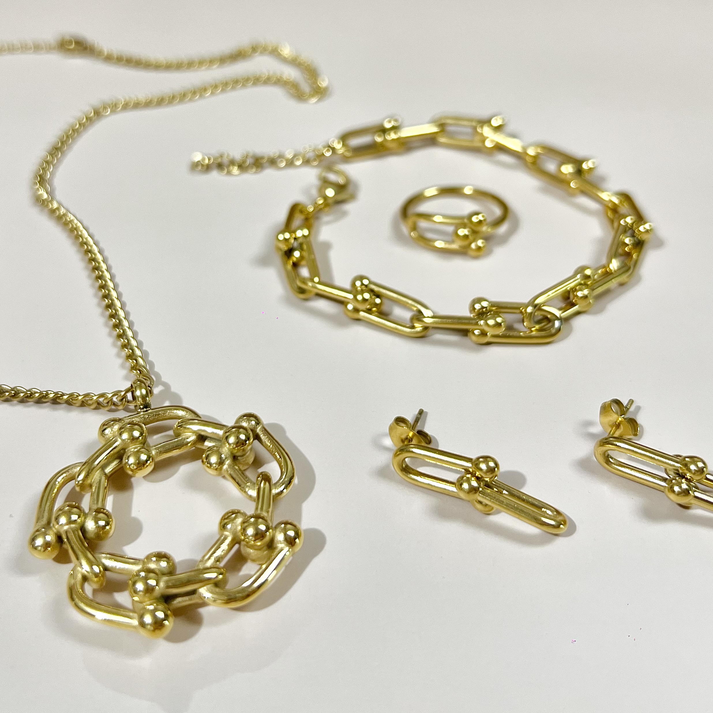 Layla Hardware 4in1 Set