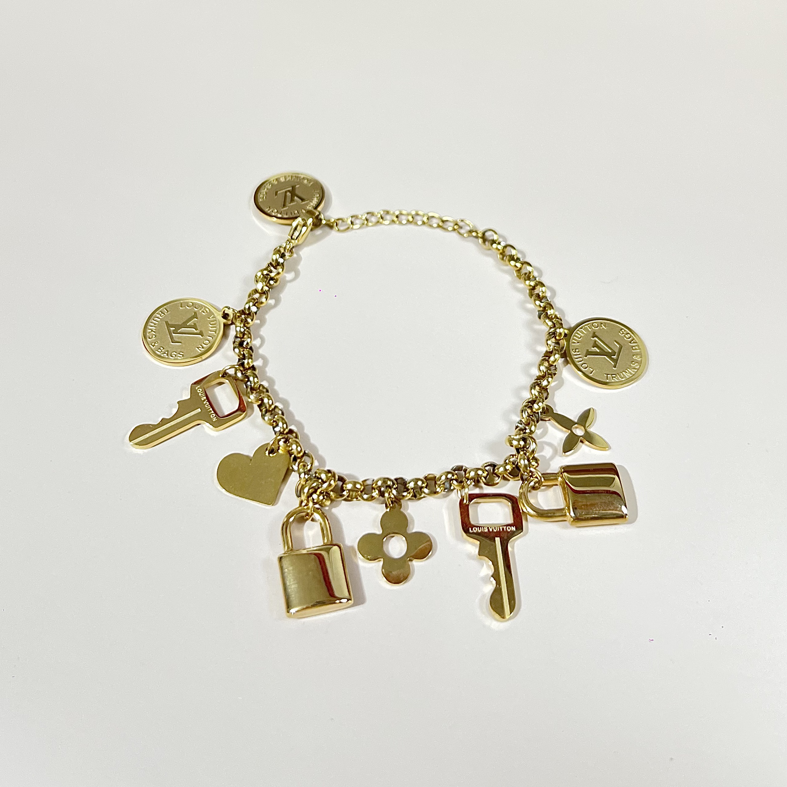 Elvira Tauco Charm Bracelet