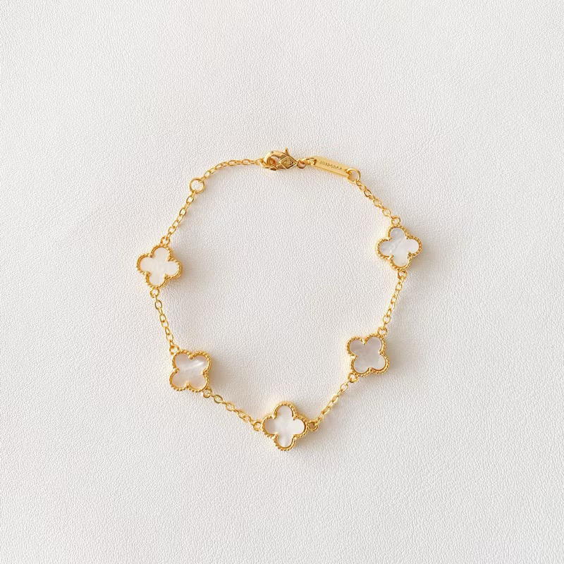 Mini Clover Bracelets (10mm)