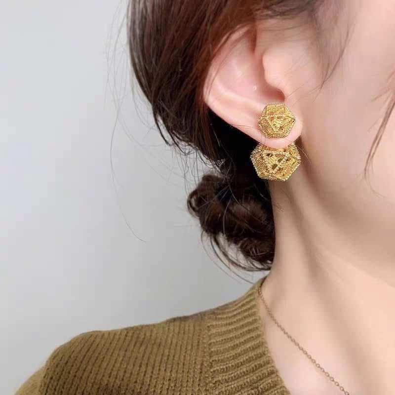 Selena Big Stud Earrings