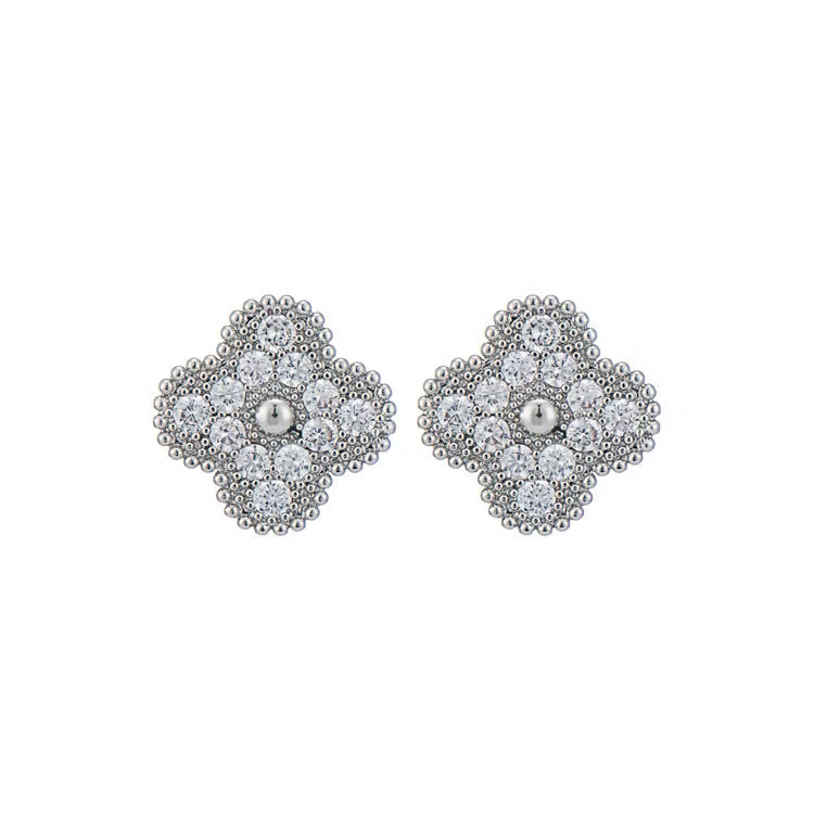Clover CZ Stud Earrings (15mm)