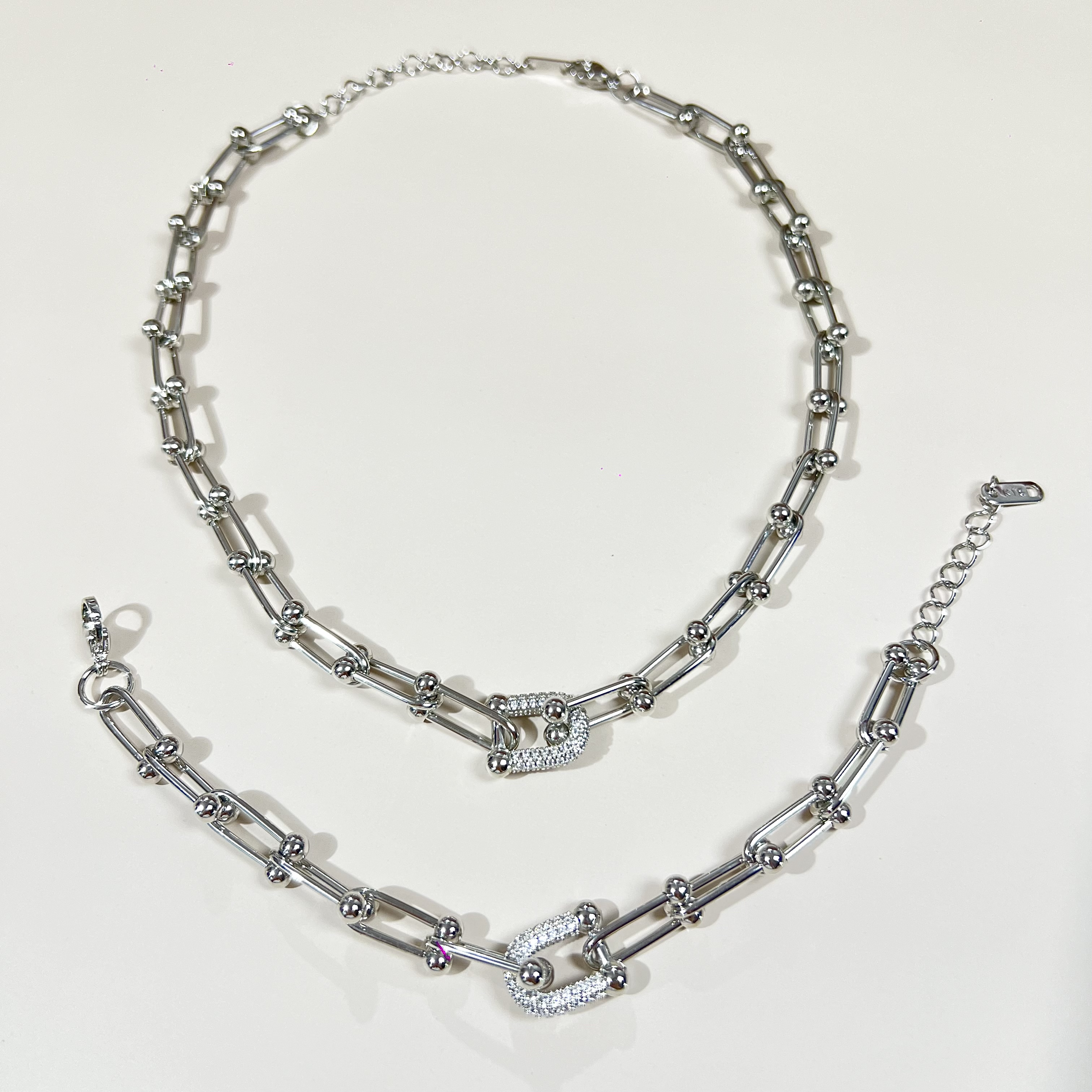 Taylor Silver Hardware Set