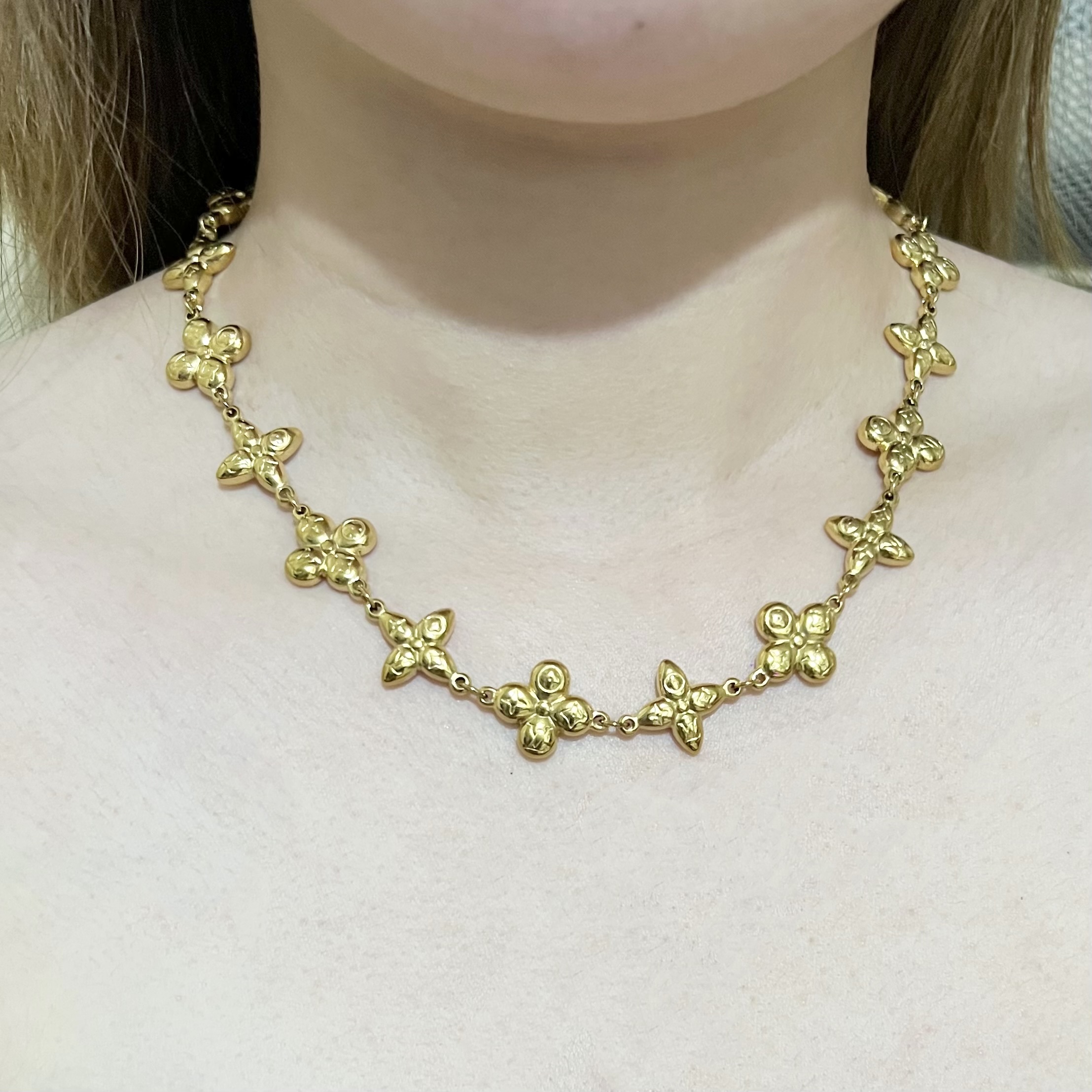 Elvira Gold Floral Necklace