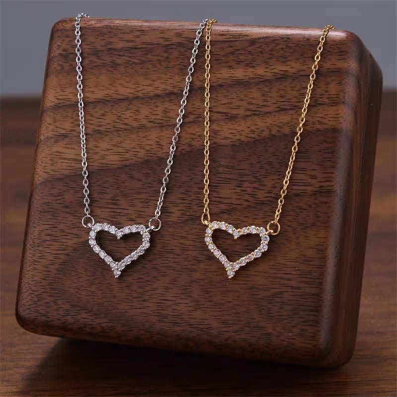 Elise Heart Necklace