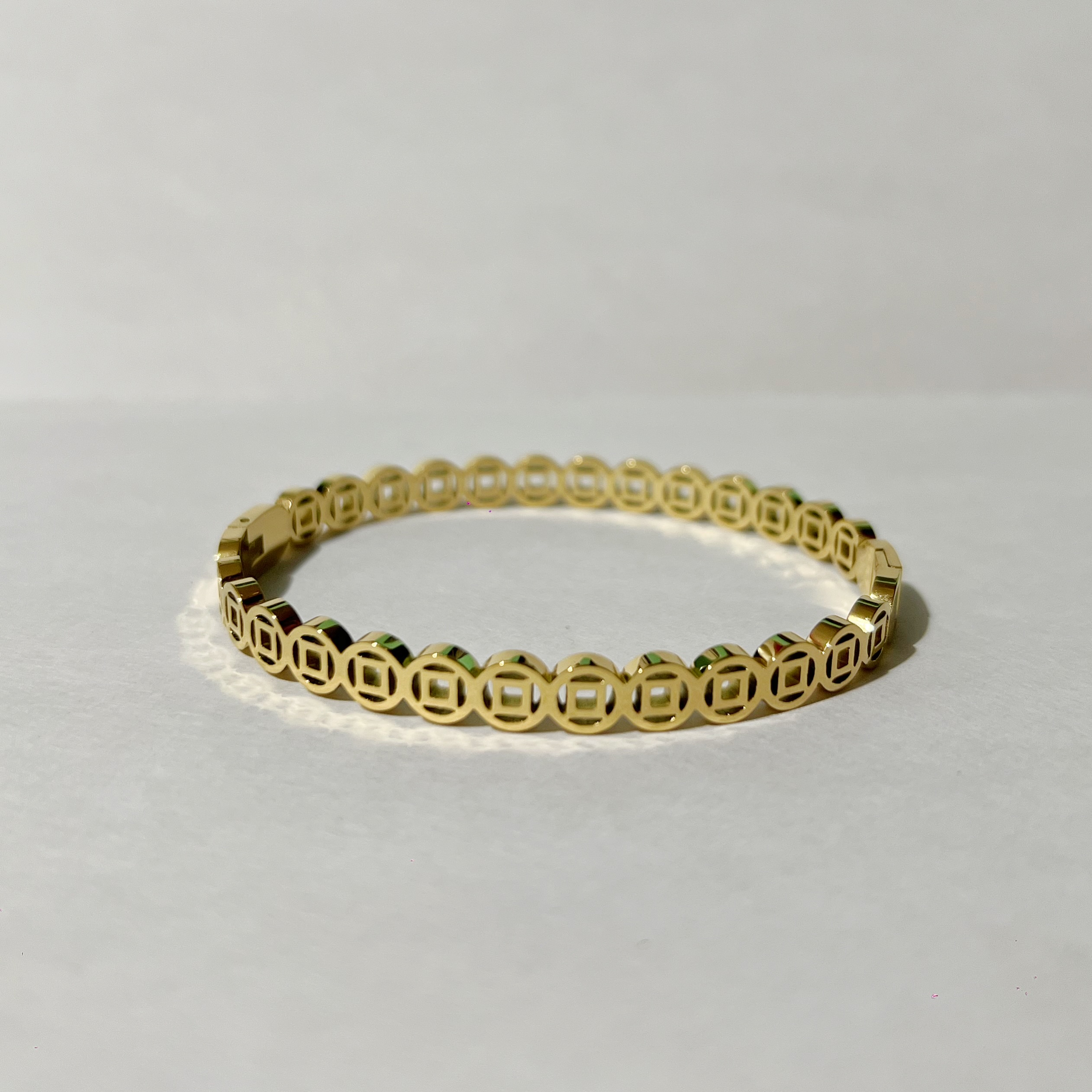Gold Money Catcher Bangle