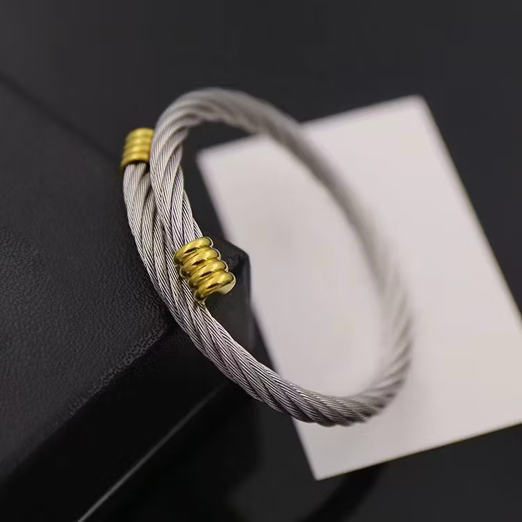 Twisted Cable Bracelet