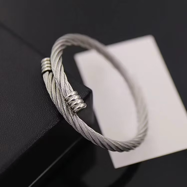 Twisted Cable Bracelet