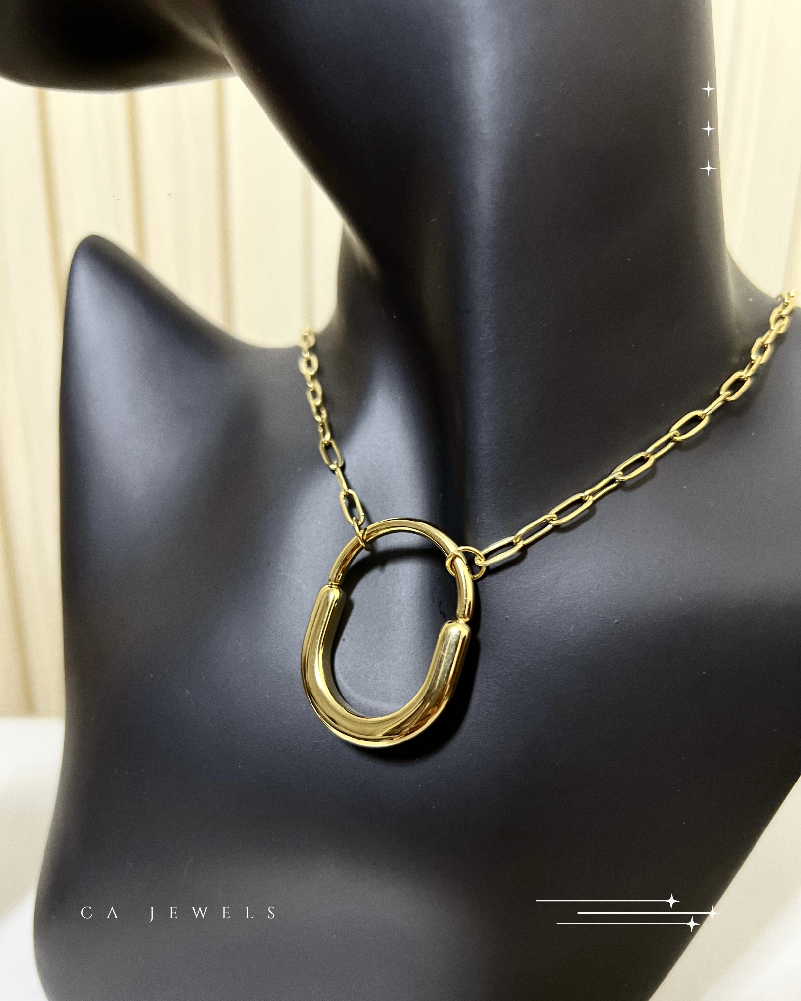Hailey Oval Link Necklace (Medium)