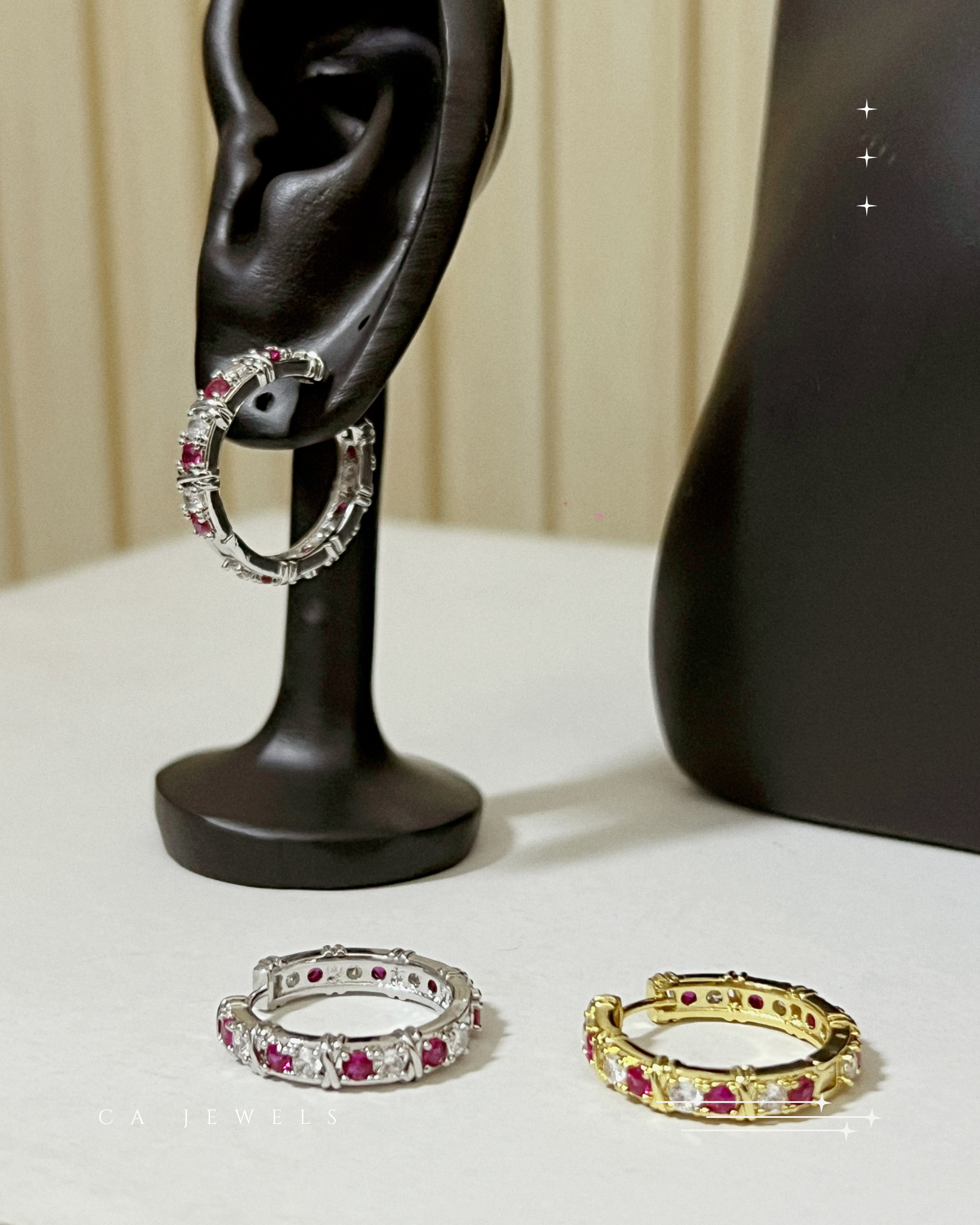 Courtney Round Necklace (two-tone)