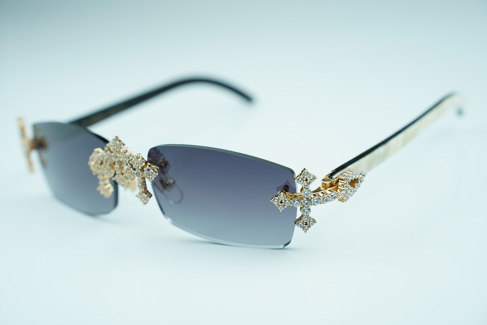Diamond Tripple Cross Carti White and Black Buffs (Black Tint)