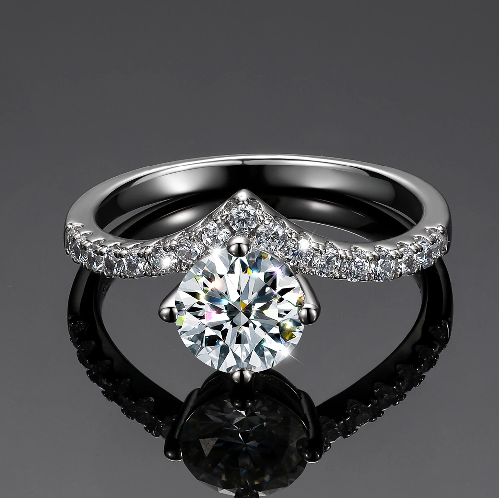 The Elara Ring™ – 1.0 Carat D Color Moissanite Wedding Ring for Women in 925 Sterling Silver