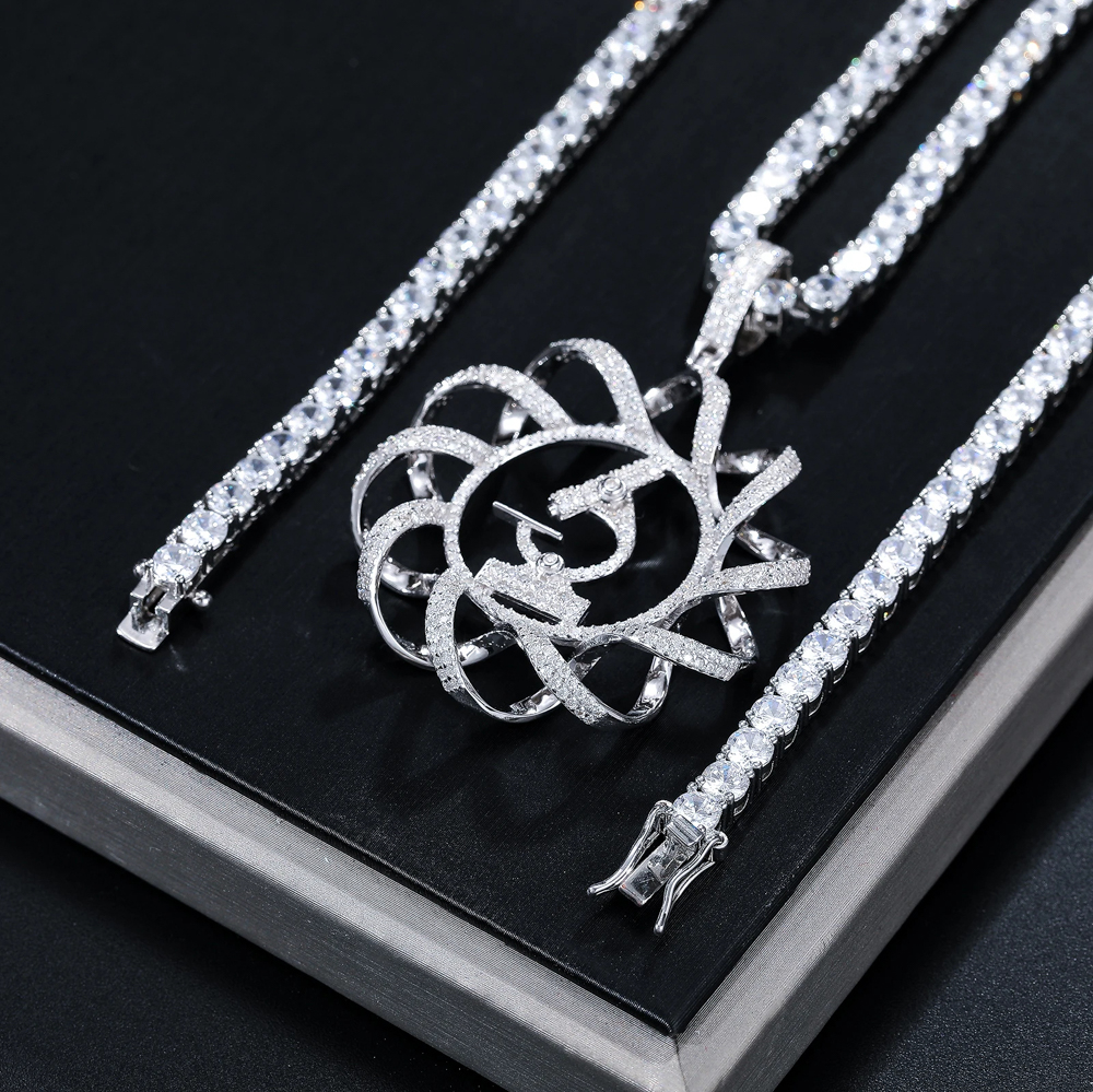 The Zephira Helix™ – DNA-Inspired Moissanite Pendant Necklace in 925 Sterling Silver with D Color VVS1 Stones & GRA Certification
