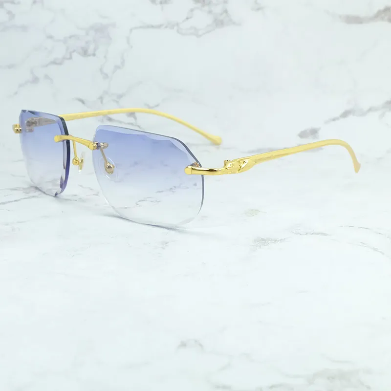 Diamond Cut Octo Aviator Carti Panthers (Lavender Tint)