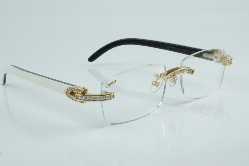 White Round Moissanite Diamond Carti White and Black Buffs (Crystal Clear Tint)