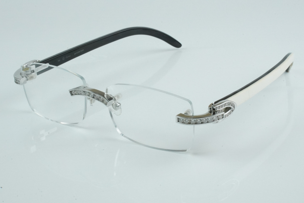 White Round Moissanite Diamond Carti White and Black Buffs (Crystal Clear Tint)