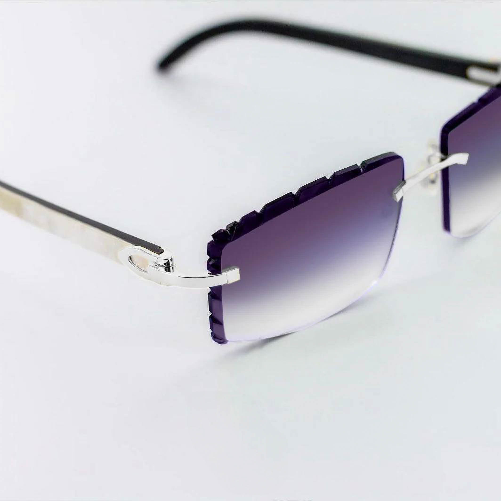 Authentic Cartier White Buffalo Horn Sunglasses CT0046O-001 • Gold/Platinum Hardware Options • Smoke Purple or Diamond Cut Lenses • Genuine Cartier with Certificate