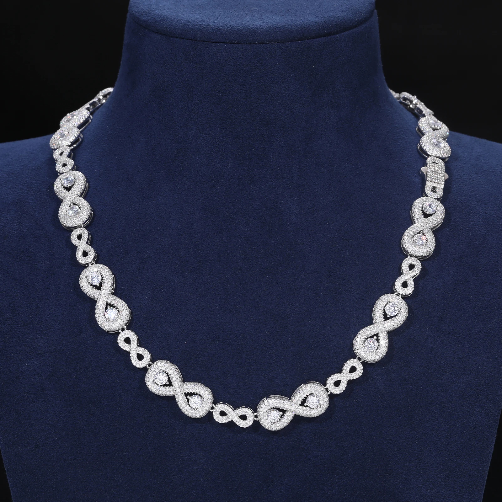 Infinity Diamond Chain